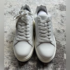 Steve Madden Golf Shoes